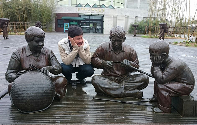 Học lóm nghề đan tre tại Korea Bamboo Museum